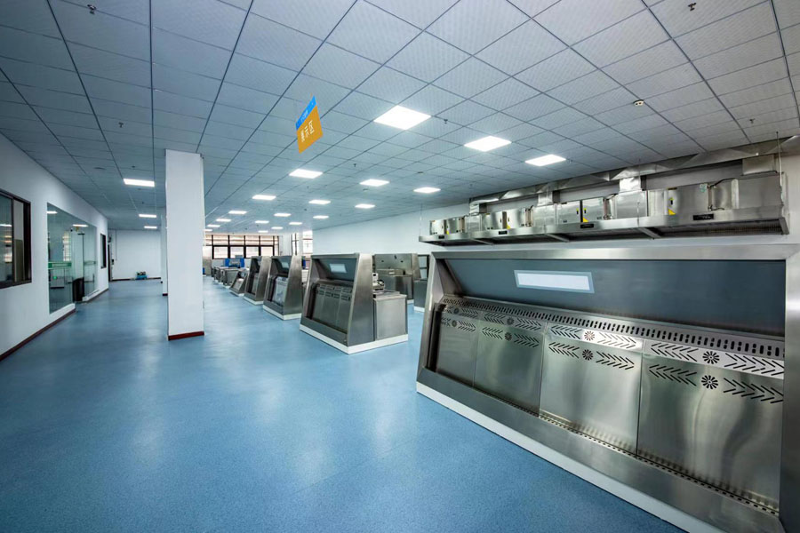 Machinery equipment display